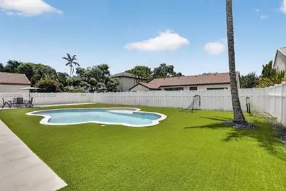 10746 Charleston Pl, Cooper City, FL 33026 - Photo 53