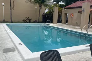 9909 NW 9th St Cir, Miami, FL 33172 - Photo 43