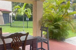 9909 NW 9th St Cir, Miami, FL 33172 - Photo 37