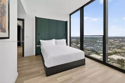 20 NE 11th #4702, Miami, FL 33132 - Photo 11