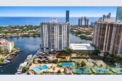 19707 Turnberry Way #23C, Aventura, FL 33180 - Photo 19