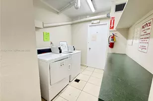 5838 Collins Ave, Miami Beach, FL 33140 - Photo 21