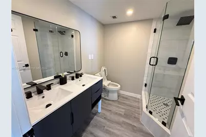 5838 Collins Ave #15H, Miami Beach, FL 33140 - Photo 15