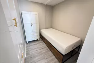 5838 Collins Ave, Miami Beach, FL 33140 - Photo 17