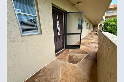 6201 N Falls Cir Dr #212, Lauderhill, FL 33319 - Photo 5