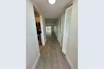 6201 N Falls Cir Dr #212, Lauderhill, FL 33319 - Photo 7