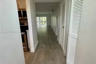 6201 N Falls Cir Dr, Lauderhill, FL 33319 - Photo 7