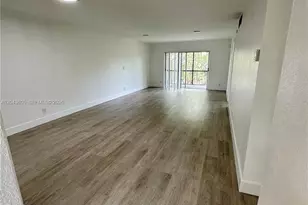 6201 N Falls Cir Dr, Lauderhill, FL 33319 - Photo 7