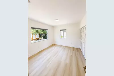 1627 N 28th Ct, Hollywood, FL 33020 - Photo 5