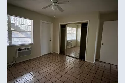 13 NE 2nd Ave #104, Dania Beach, FL 33004 - Photo 7