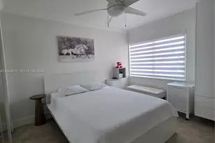 4670 W 13th Ln, Hialeah, FL 33012 - Photo 25