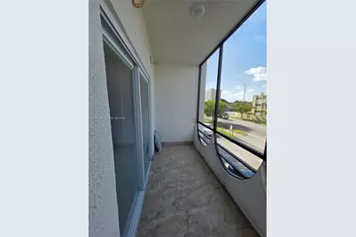 4670 W 13th Ln #206, Hialeah, FL 33012 - Photo 15