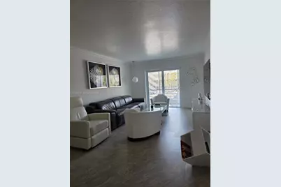 4670 W 13th Ln #206, Hialeah, FL 33012 - Photo 5