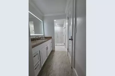 4670 W 13th Ln #206, Hialeah, FL 33012 - Photo 33