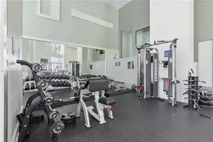 1900 N Bayshore Dr, Miami, FL 33132 - Photo 21