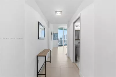 1900 N Bayshore Dr #PH5006, Miami, FL 33132 - Photo 3