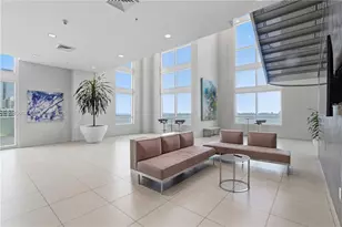 1900 N Bayshore Dr, Miami, FL 33132 - Photo 17