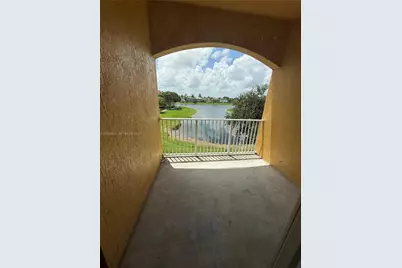 21100 SW 87th Ave #304, Cutler Bay, FL 33189 - Photo 5