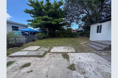 1369 NW 68th Ter, Miami, FL 33147 - Photo 23