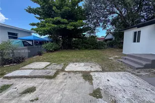 1369 NW 68th Terrace, Miami, FL 33147 - Photo 23