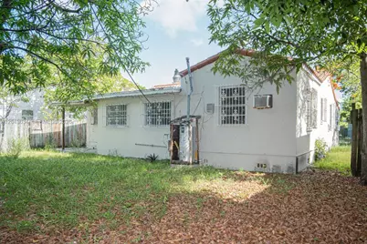 90 NE 48th St, Miami, FL 33137 - Photo 3
