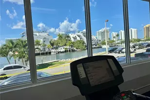 400 Kings Point Dr, Sunny Isles Beach, FL 33160 - Photo 17
