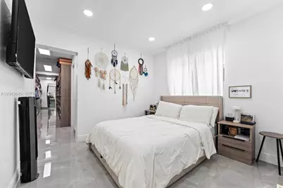 1120 SW 7th Ave, Deerfield Beach, FL 33441 - Photo 15