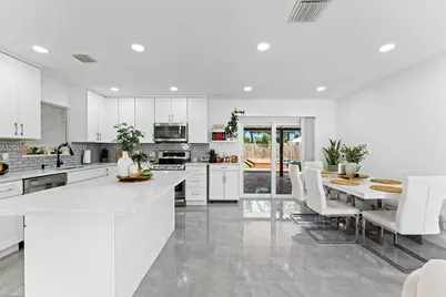 1120 SW 7th Ave, Deerfield Beach, FL 33441 - Photo 7