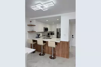 601 SW 113th Way #601, Pembroke Pines, FL 33025 - Photo 5