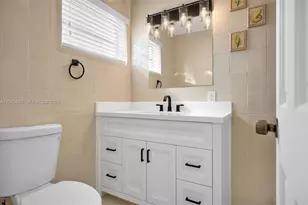 14375 Lake Candlewood Ct, Miami Lakes, FL 33014 - Photo 17
