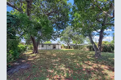 55 NW 125th St, North Miami, FL 33168 - Photo 25