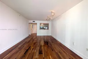 60 NW 37th Ave, Miami, FL 33125 - Photo 11