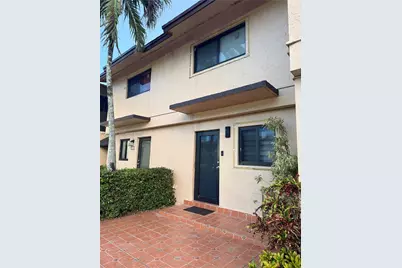 131 SW 109th Ave #L5, Sweetwater, FL 33174 - Photo 1