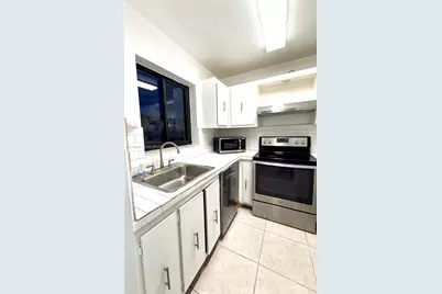 131 SW 109th Ave #L5, Sweetwater, FL 33174 - Photo 17