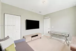 8167 NW 41st St, Doral, FL 33166 - Photo 17