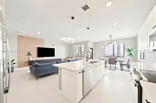 8167 NW 41st St, Doral, FL 33166 - Photo 9