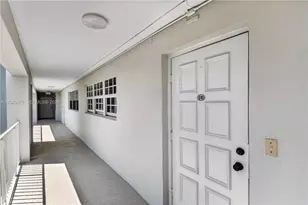 3010 N Course Dr, Pompano Beach, FL 33069 - Photo 3
