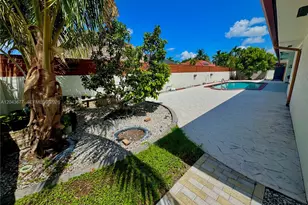 18701 Wentworth Dr, Hialeah, FL 33015 - Photo 55