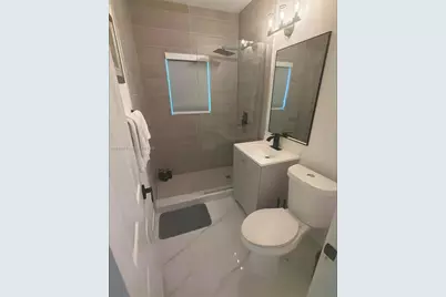5640 NE Miami Ct, Miami, FL 33137 - Photo 11