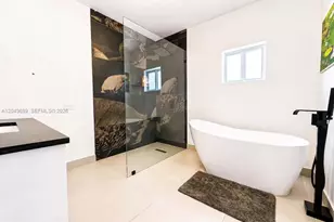 134 NE 117th St, Miami, FL 33168 - Photo 29