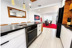 134 NE 117th St, Miami, FL 33168 - Photo 7