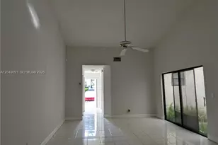 7502 NW 33rd St, Lauderhill, FL 33319 - Photo 7