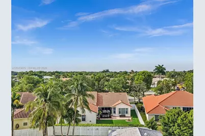 639 Verona Pl, Weston, FL 33326 - Photo 81