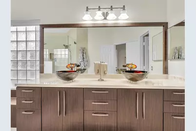 639 Verona Pl, Weston, FL 33326 - Photo 21
