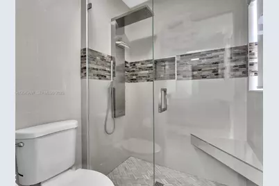 639 Verona Pl, Weston, FL 33326 - Photo 53