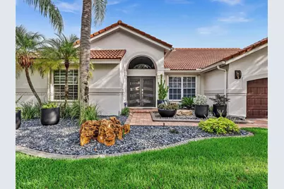 639 Verona Pl, Weston, FL 33326 - Photo 3
