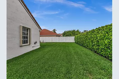 639 Verona Pl, Weston, FL 33326 - Photo 71