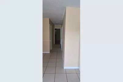 4101 Riverside Dr #4, Coral Springs, FL 33065 - Photo 7