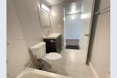1740 NW N River Dr #517, Miami, FL 33125 - Photo 9