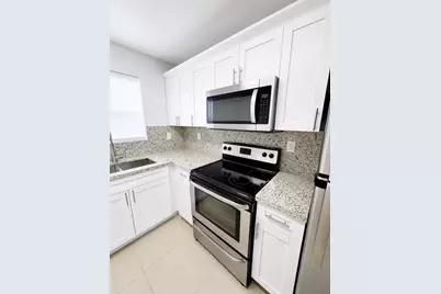 1723 Wiley St #XX, Hollywood, FL 33020 - Photo 3